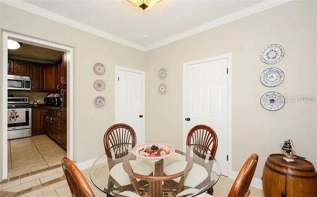 5909 ALBERT PLACE, Sarasota, FL 34231