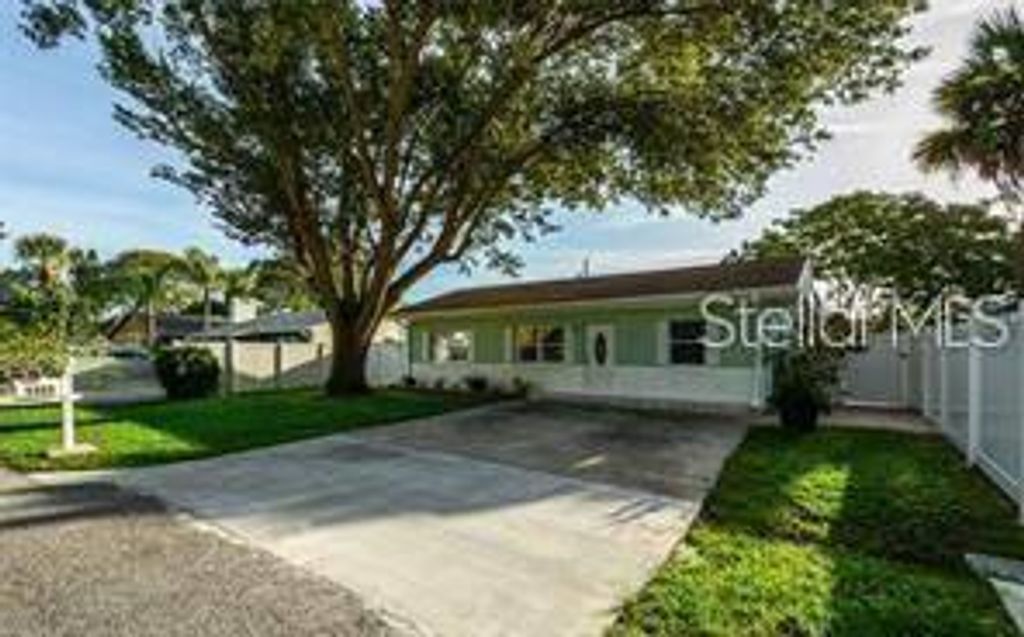 5909 ALBERT PLACE, Sarasota, FL 34231