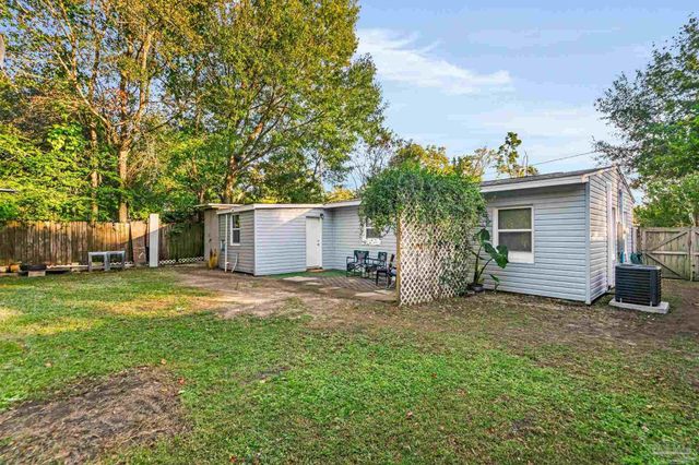 4918 Lillian Hwy, Pensacola, FL 32506
