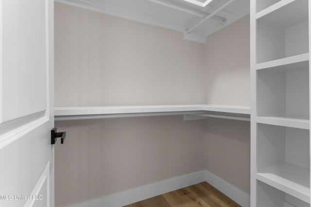 1796 Granhurst Drive, Gautier, MS 39553