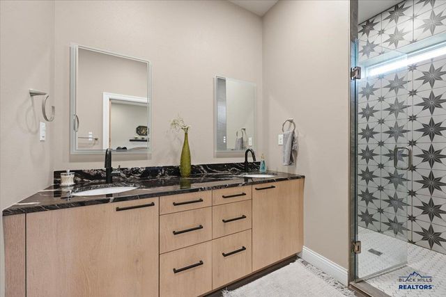 2285 MCGUIGAN RD, Spearfish, SD 57783