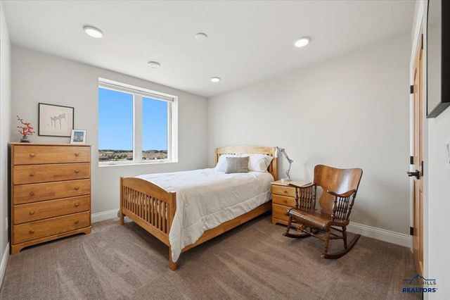 2285 MCGUIGAN RD, Spearfish, SD 57783