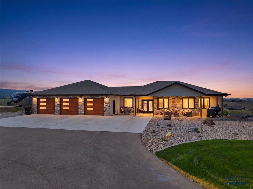 2285 MCGUIGAN RD, Spearfish, SD 57783