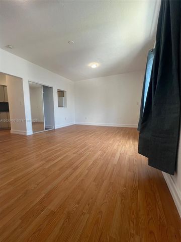820 Euclid Ave 303, Miami Beach, FL 33139
