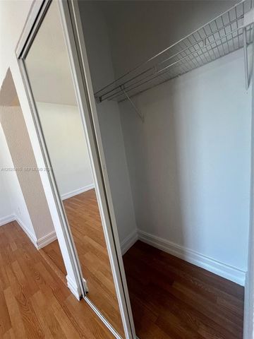 820 Euclid Ave 303, Miami Beach, FL 33139