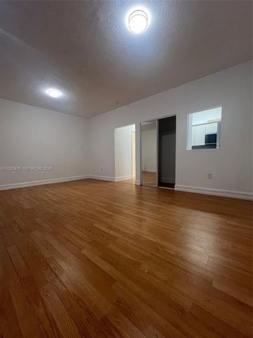 820 Euclid Ave 303, Miami Beach, FL 33139