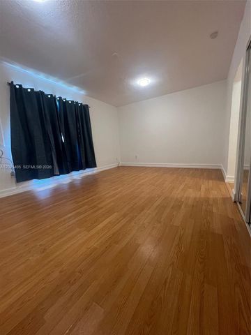 820 Euclid Ave 303, Miami Beach, FL 33139