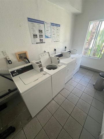 820 Euclid Ave 303, Miami Beach, FL 33139