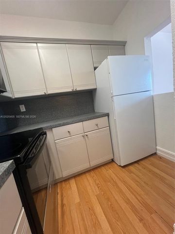 820 Euclid Ave 303, Miami Beach, FL 33139