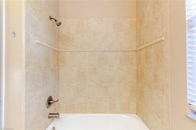 14440 Hickory Fairway CT, Fort Myers, FL 33912