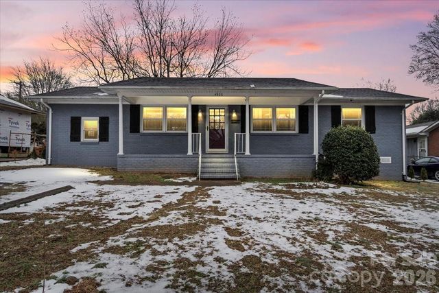 4930 Crestmont Drive, Charlotte, NC 28205