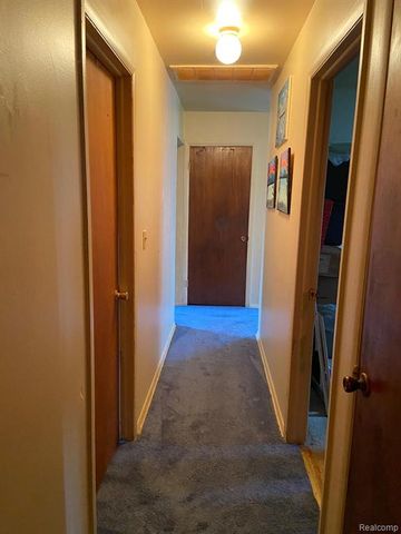 2056 E Stanley Road, Mount Morris, MI 48458