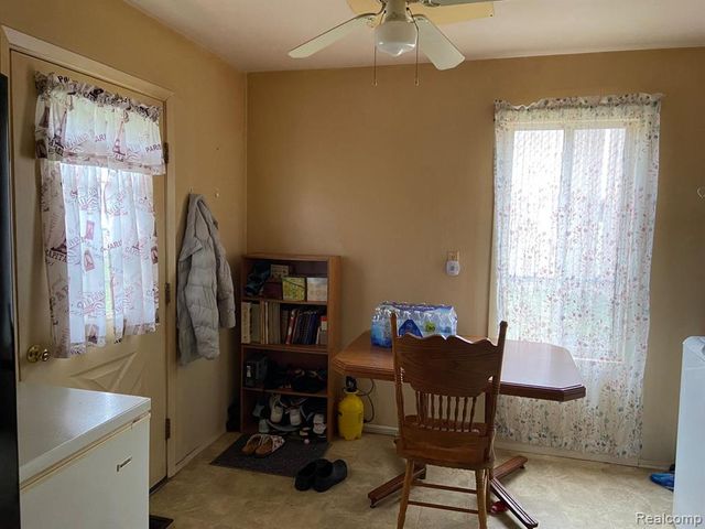 2056 E Stanley Road, Mount Morris, MI 48458