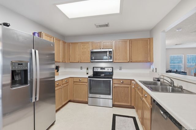 9639 TURQUOISE CRK, San Antonio, TX 78254