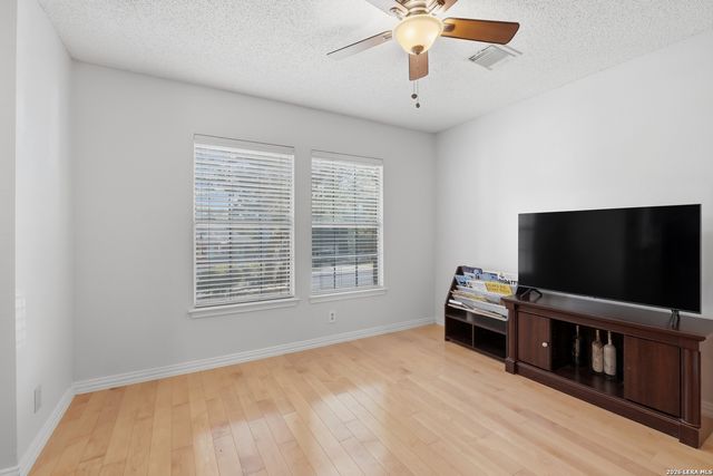 9639 TURQUOISE CRK, San Antonio, TX 78254