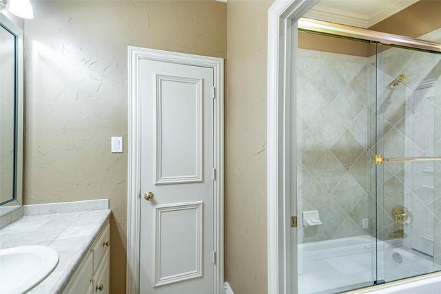 5933 King William Drive, Plano, TX 75093