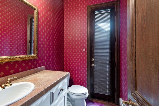 5933 King William Drive, Plano, TX 75093