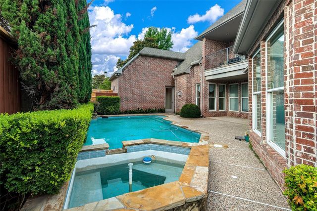 5933 King William Drive, Plano, TX 75093