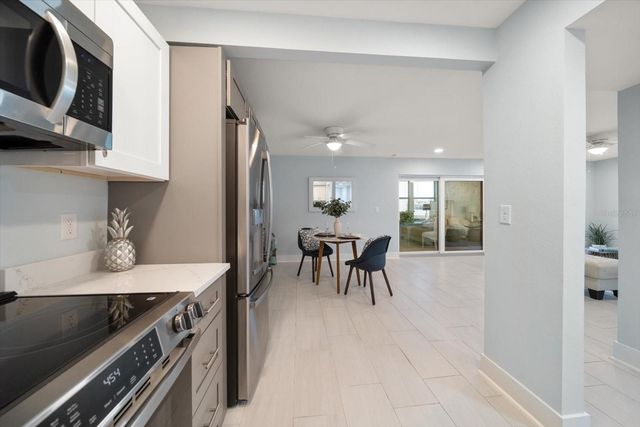 1 WINDRUSH BOULEVARD 45, Indian Rocks Beach, FL 33785