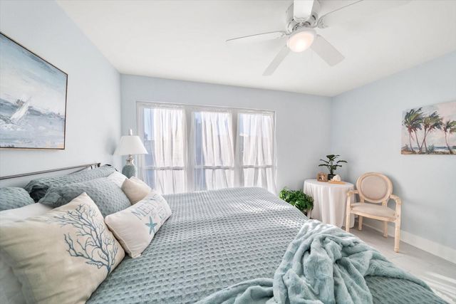 1 WINDRUSH BOULEVARD 45, Indian Rocks Beach, FL 33785