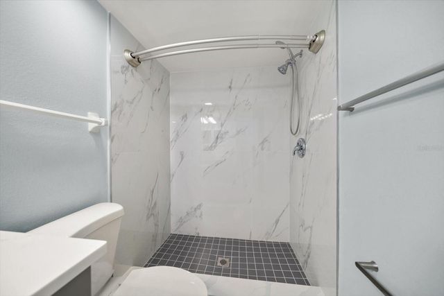 1 WINDRUSH BOULEVARD 45, Indian Rocks Beach, FL 33785