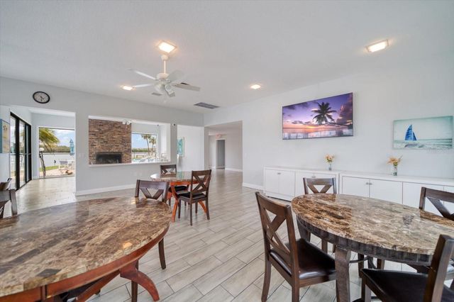 1 WINDRUSH BOULEVARD 45, Indian Rocks Beach, FL 33785