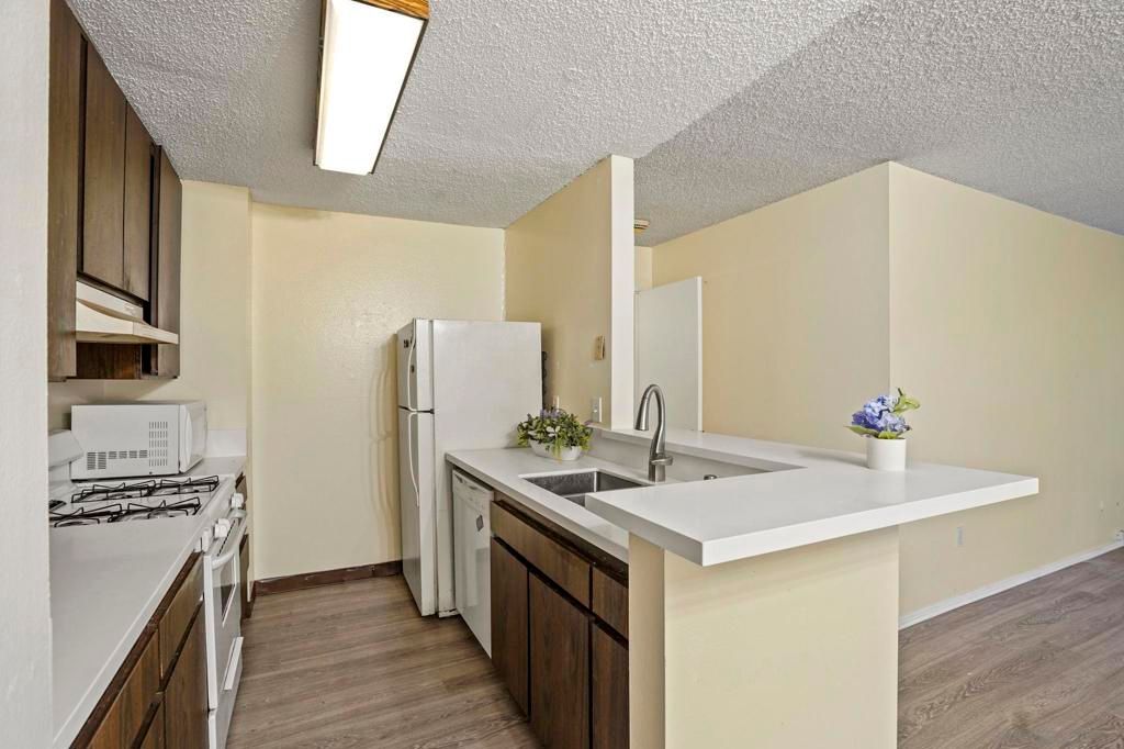 1615 Hotel Circle S D110, San Diego, CA 92108 — exterior