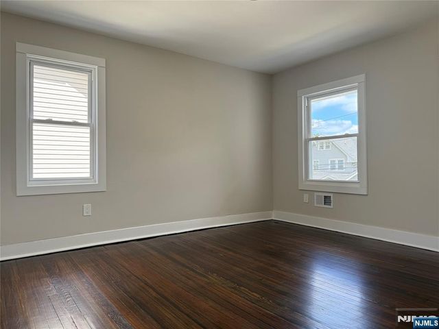 236 Chestnut Avenue, Bogota, NJ 07603