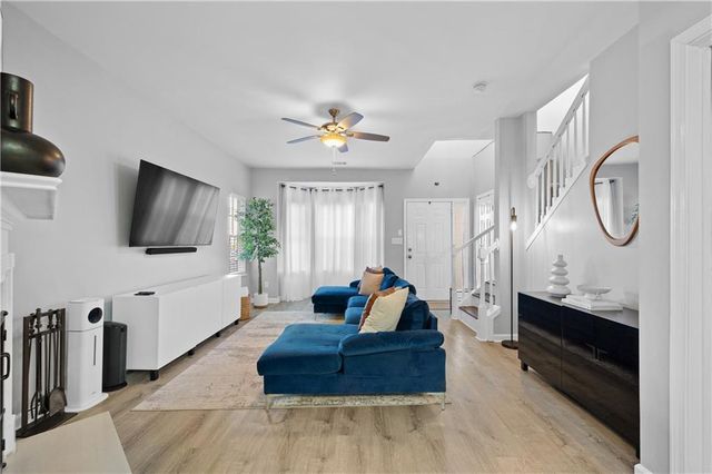 52 Hampton Drive, Cartersville, GA 30121