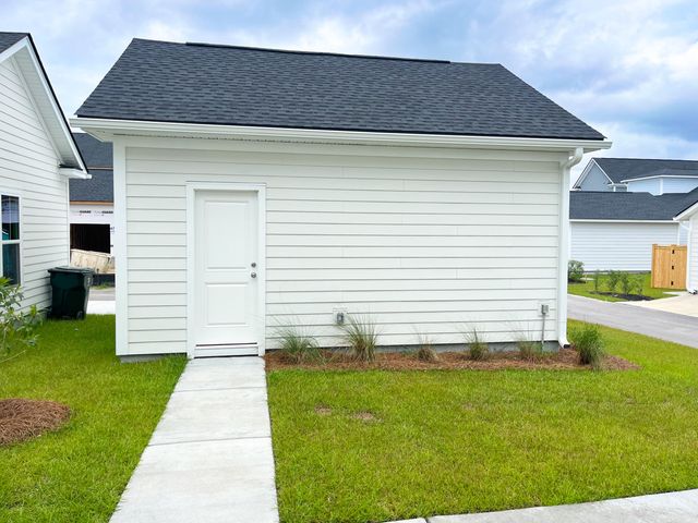 432 Swaying Pine Lane, Summerville, SC 29486
