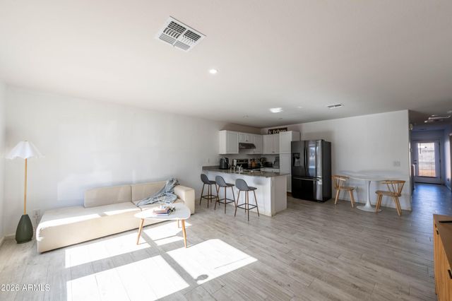 122 E DEWEY Avenue, Coolidge, AZ 85128