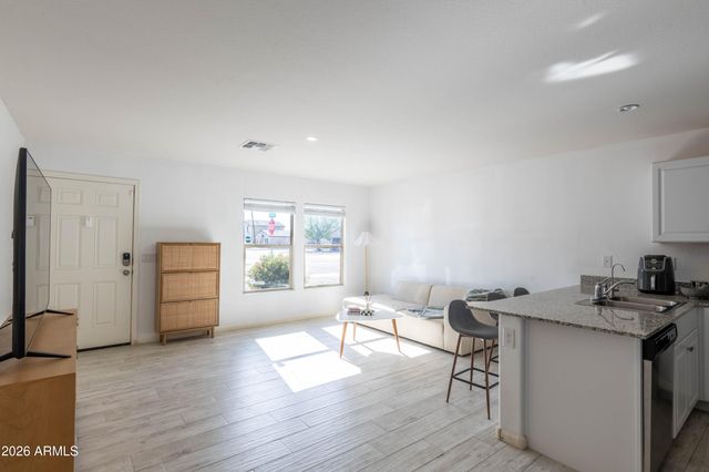 122 E DEWEY Avenue, Coolidge, AZ 85128