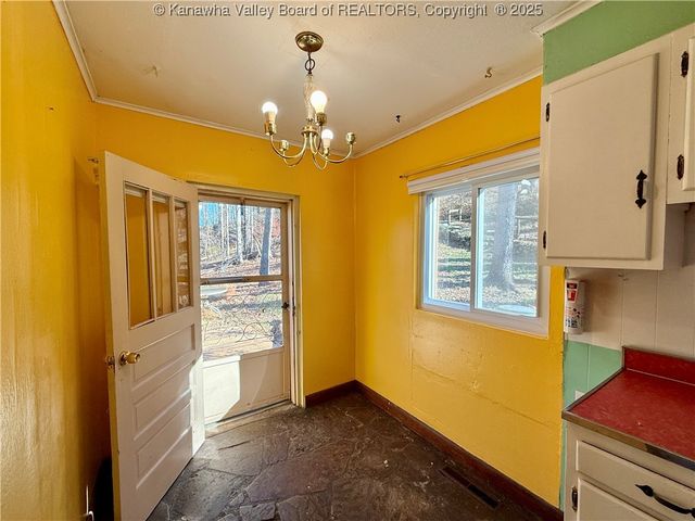 1705 Tanner Road, Charleston, WV 25314