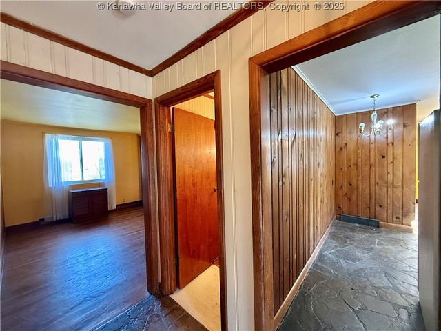 1705 Tanner Road, Charleston, WV 25314