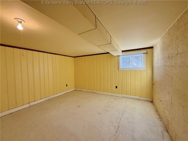 1705 Tanner Road, Charleston, WV 25314