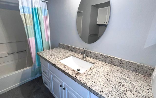 815 W Boynton Beach Boulevard 11-107, Boynton Beach, FL 33426