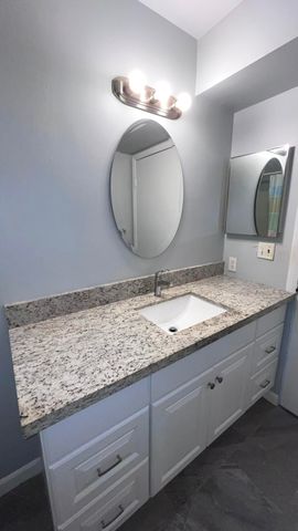 815 W Boynton Beach Boulevard 11-107, Boynton Beach, FL 33426
