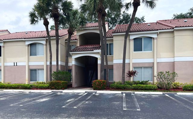 815 W Boynton Beach Boulevard 11-107, Boynton Beach, FL 33426