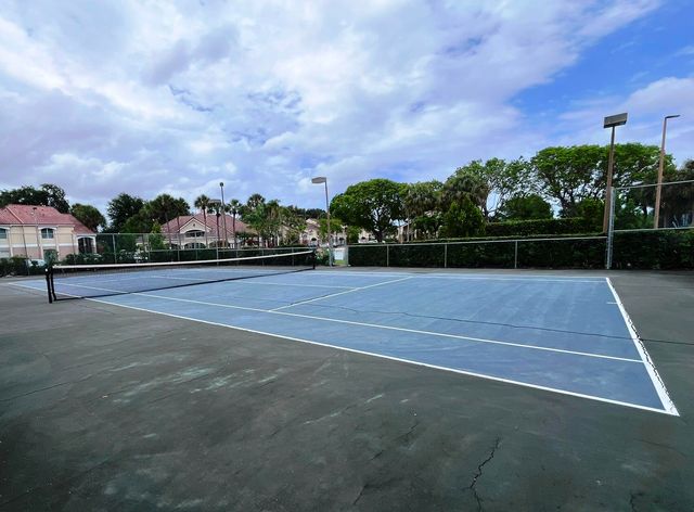 815 W Boynton Beach Boulevard 11-107, Boynton Beach, FL 33426