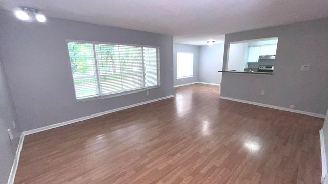 815 W Boynton Beach Boulevard 11-107, Boynton Beach, FL 33426