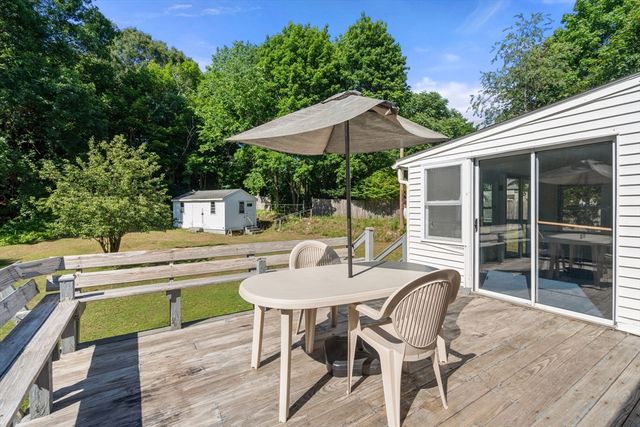 257 Morgan Ave, Johnston, RI 02919
