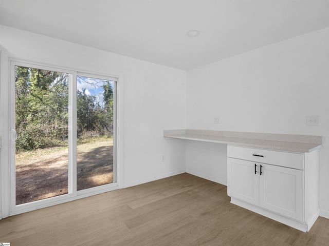 107 Cottage Street, Lyman, SC 29365