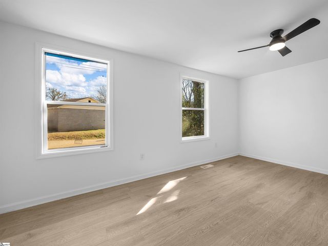 107 Cottage Street, Lyman, SC 29365