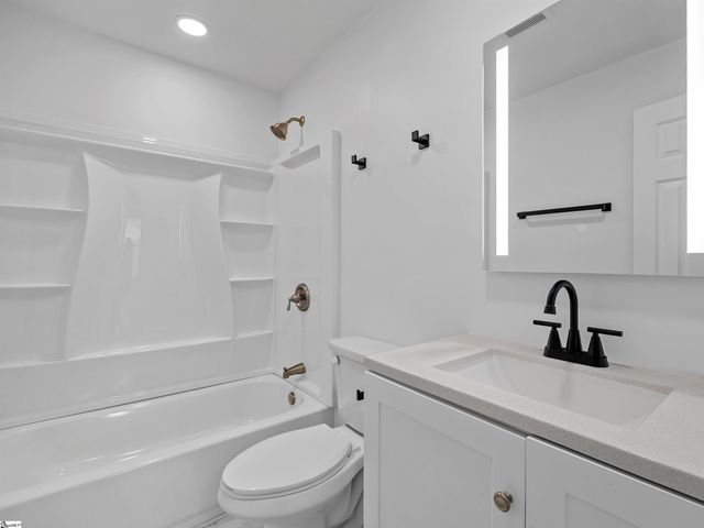 107 Cottage Street, Lyman, SC 29365