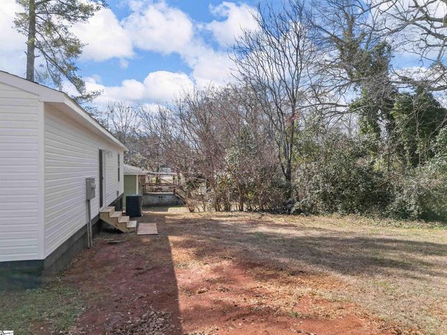 107 Cottage Street, Lyman, SC 29365