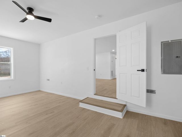 107 Cottage Street, Lyman, SC 29365