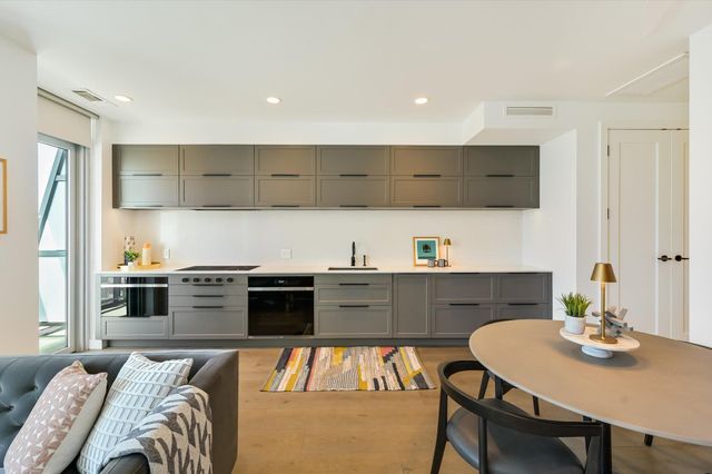 222 West Ave 2605, Austin, TX 78701