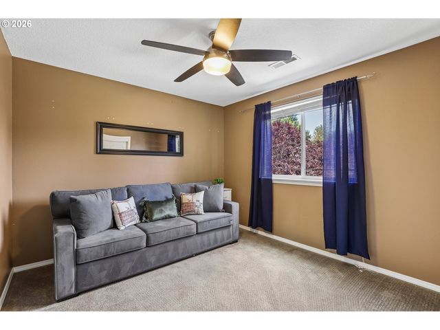 821 Se 11TH St, Battle Ground, WA 98604