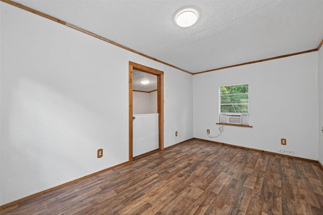 450 Dove Creek Dr, Coldspring, TX 77331