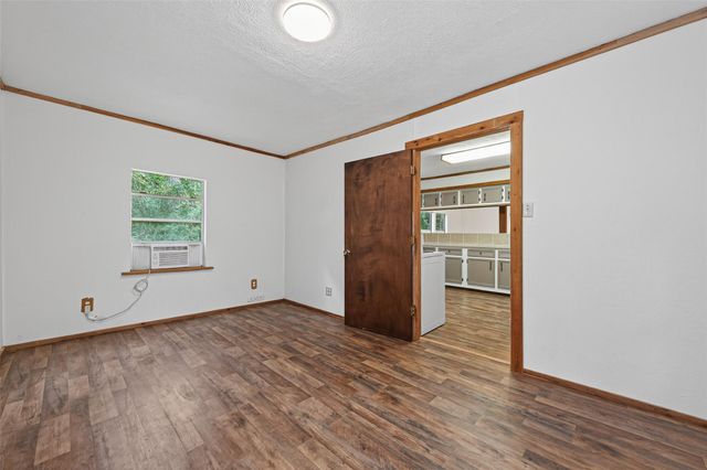 450 Dove Creek Dr, Coldspring, TX 77331